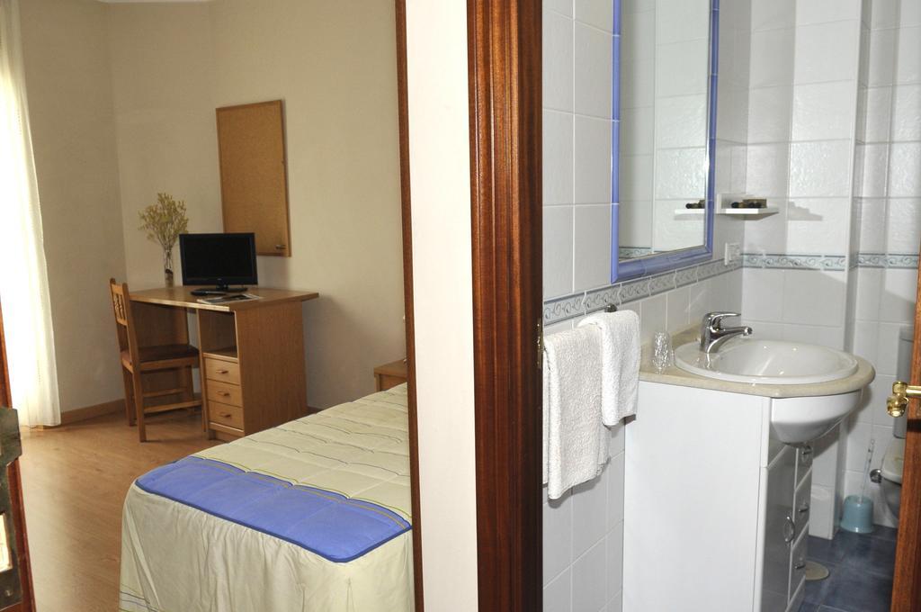 Pr Nimo Hotell Santiago de Compostela Rum bild