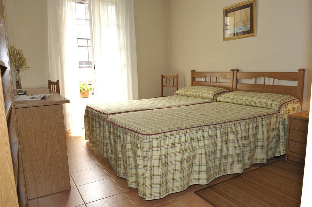 Pr Nimo Hotell Santiago de Compostela Rum bild