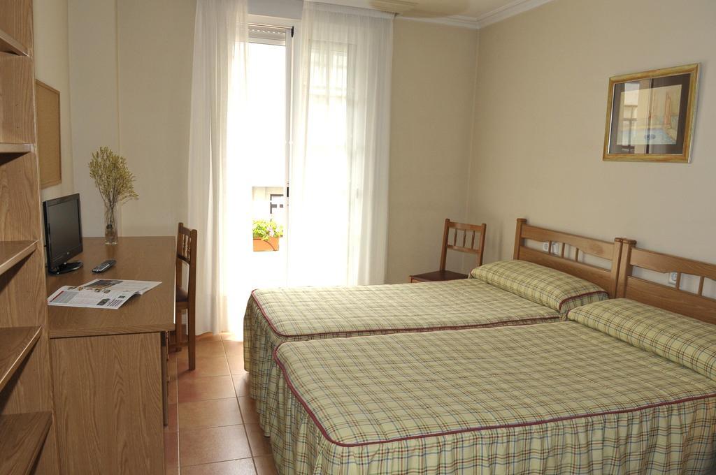 Pr Nimo Hotell Santiago de Compostela Exteriör bild